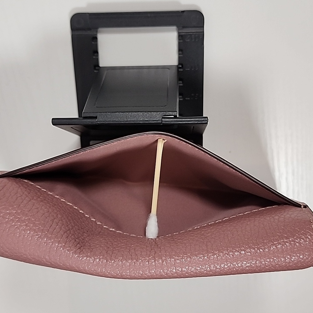 Coach Medium Envelope Wallet - Picture 8 of 13